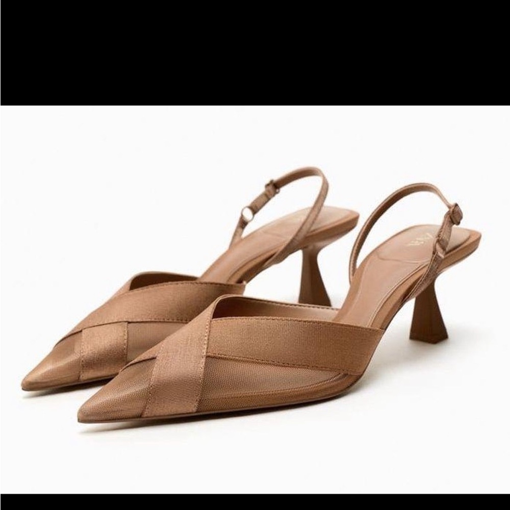 SOLD OUT NWT Zara Nude Heels